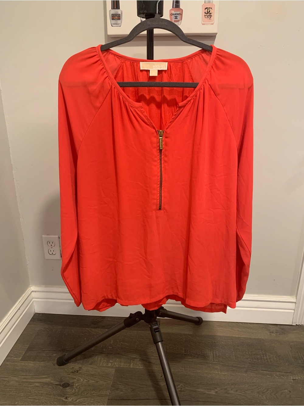 MK Women’s Coral Zip-Front  Blouse - GB031